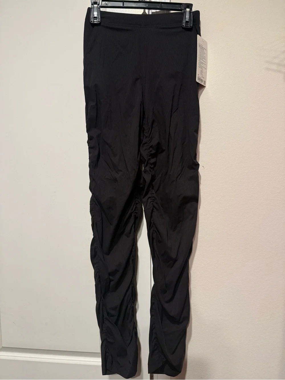 NWT Lululemon Dance studio slim fit HR flared pant size XS